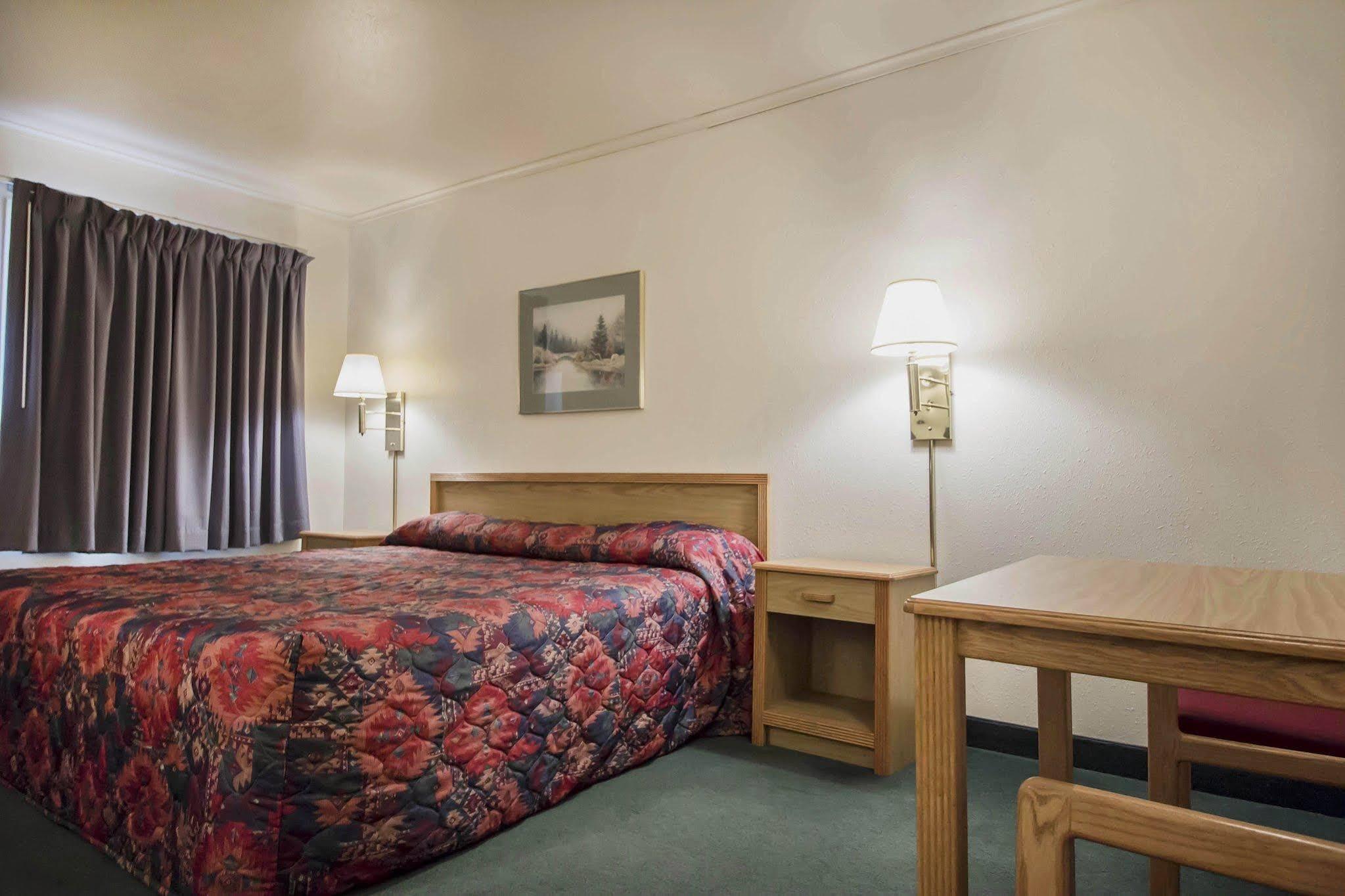Deer Lodge Motel Sundance Eksteriør bilde