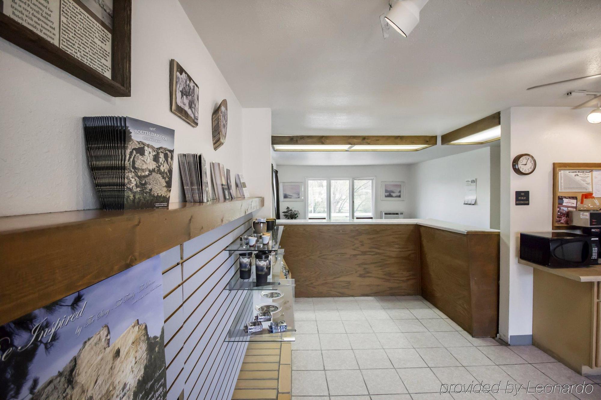 Deer Lodge Motel Sundance Eksteriør bilde