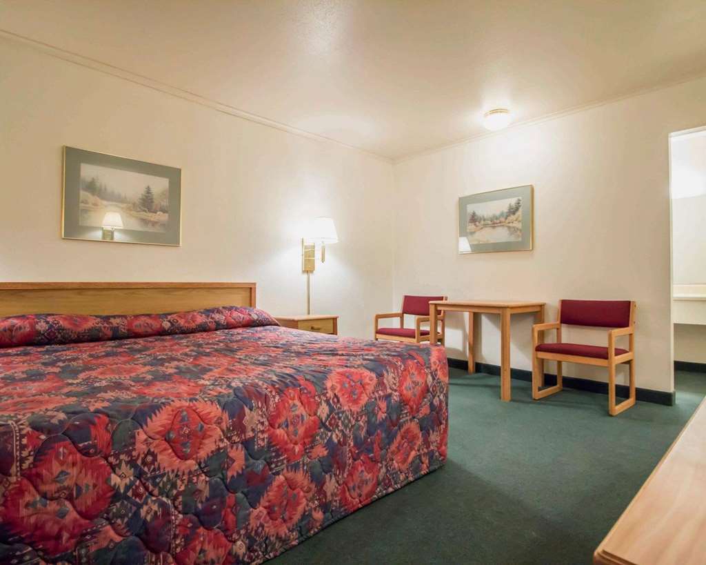 Deer Lodge Motel Sundance Rom bilde